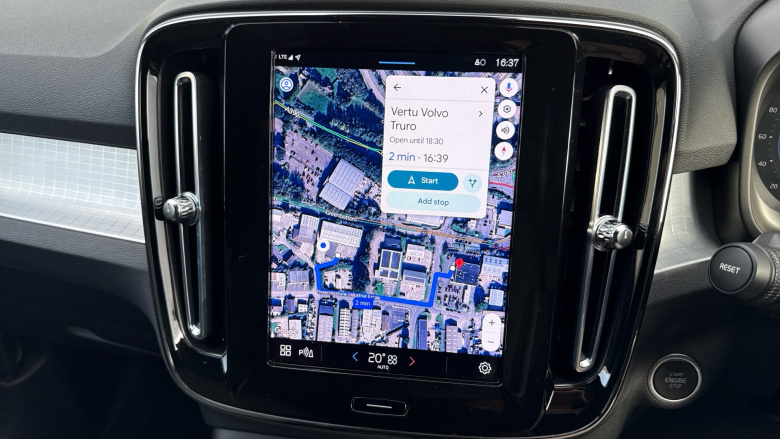 Volvo XC40 2.0 B3P Core 5dr Auto Petrol Estate